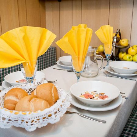 Villaggio Turistico Camping Cervino Анте-Сент-Андре Экстерьер фото