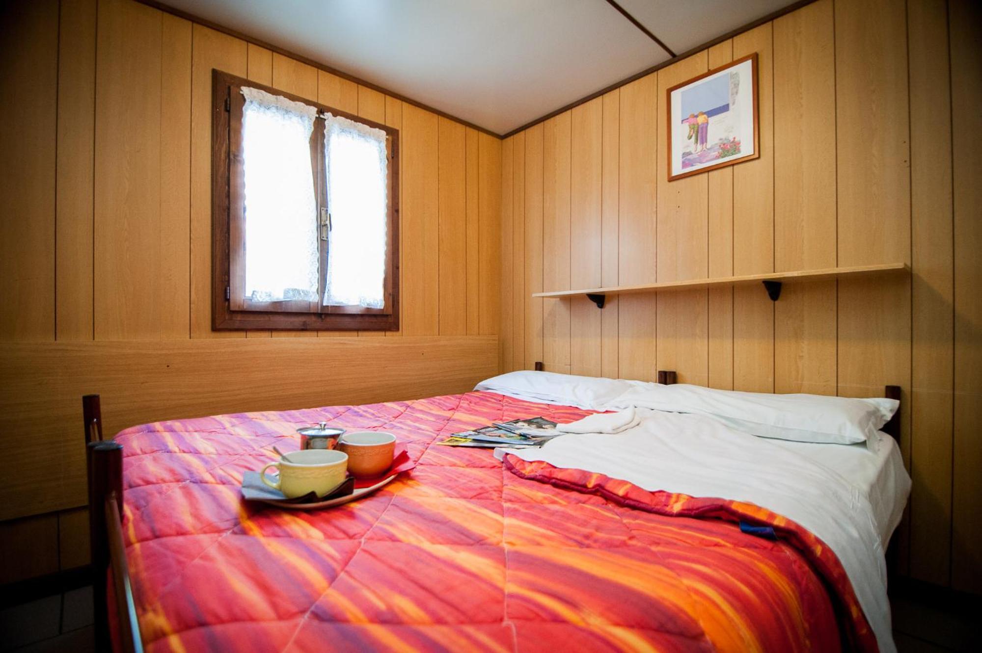 Villaggio Turistico Camping Cervino Анте-Сент-Андре Экстерьер фото