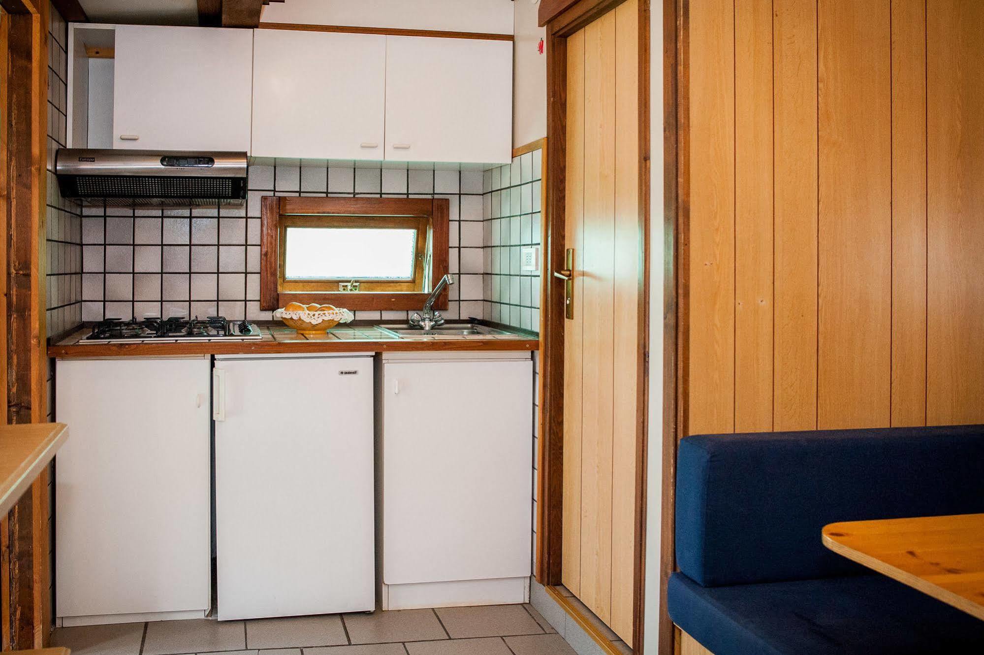 Villaggio Turistico Camping Cervino Анте-Сент-Андре Экстерьер фото